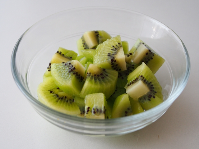 グリーンキウイ 皮ごと