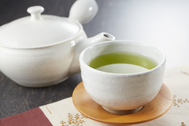 秋摘み茶 違い