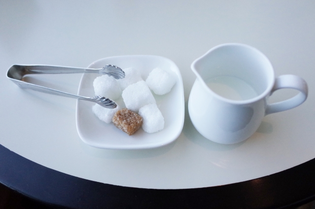紅茶 の 飲み 方 マナー 砂糖