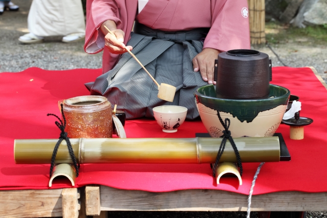 献茶祭とは
